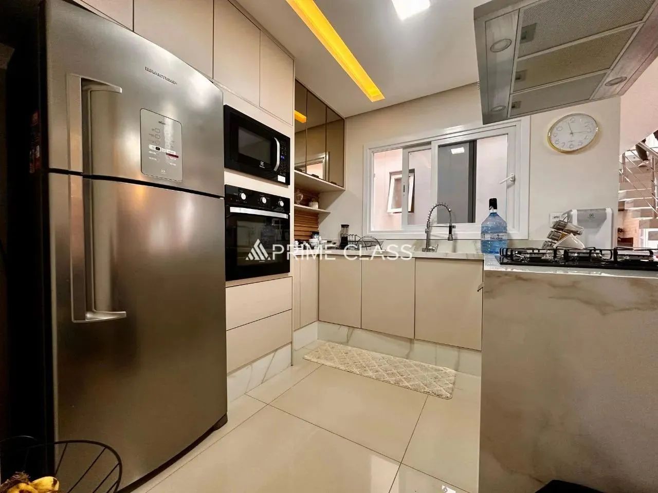 Sobrado com 3 dormitórios sendo 1 suíte - Bairro Igara, Canoas/ RS - Foto 6