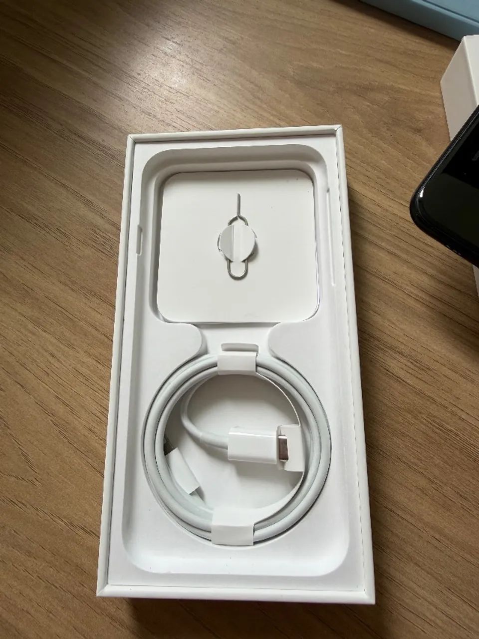 iPhone SE 364300601056769121