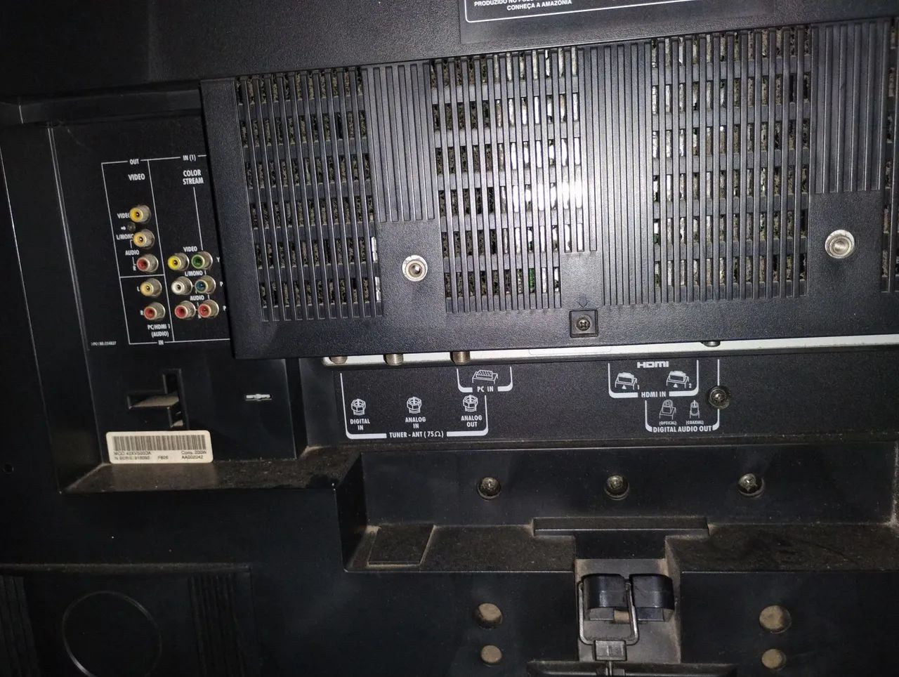 TV Toshiba 42 polegadas Modelo 42XV500DA com defeito mancha na Tela - Foto 4