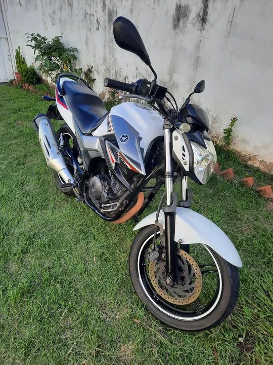 Yamaha Fazer 250 - Branca - 2017 - Foto 4
