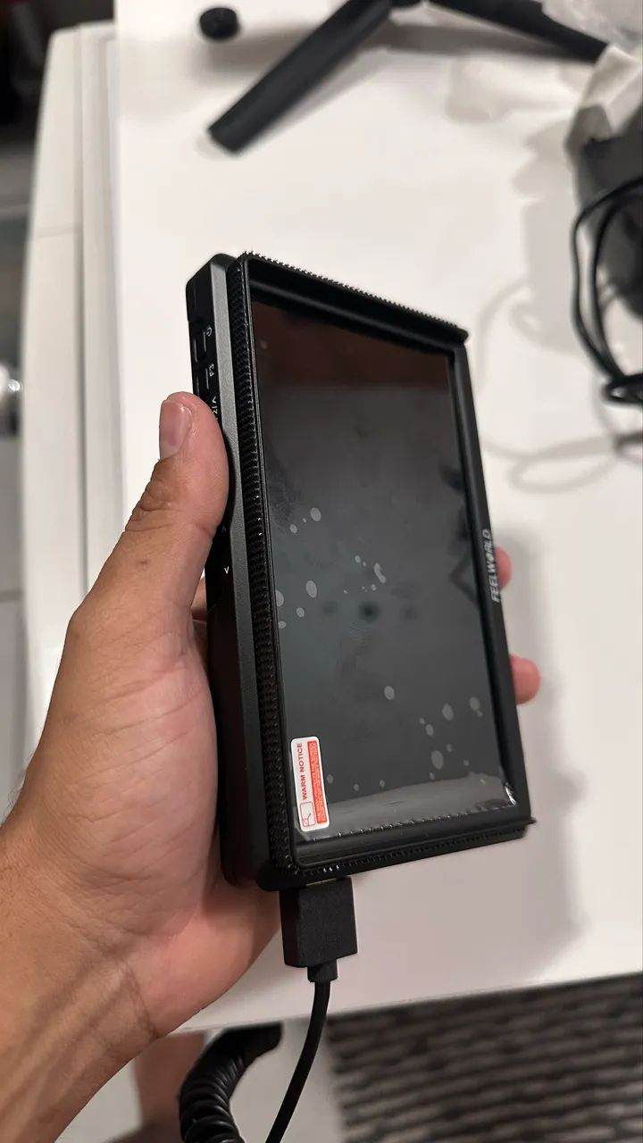 FEELWORD MONITOR EXTERNO