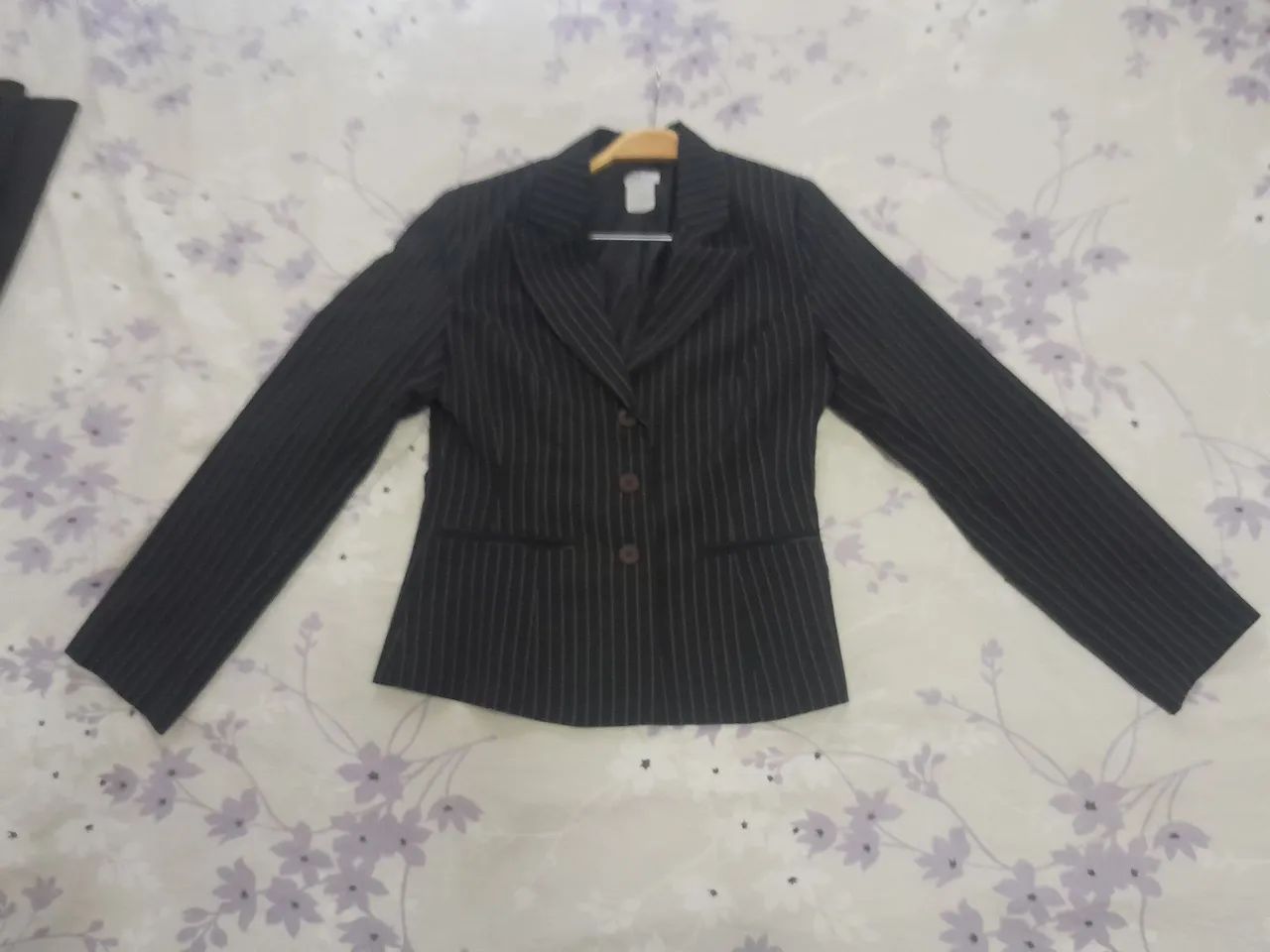 Blazer alfaiataria risca de giz - Foto 4