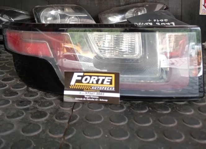 Lanterna esquerda range rover 2015-2019