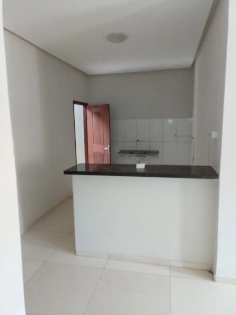 MM Alugo casa em condomínio no Araçagy