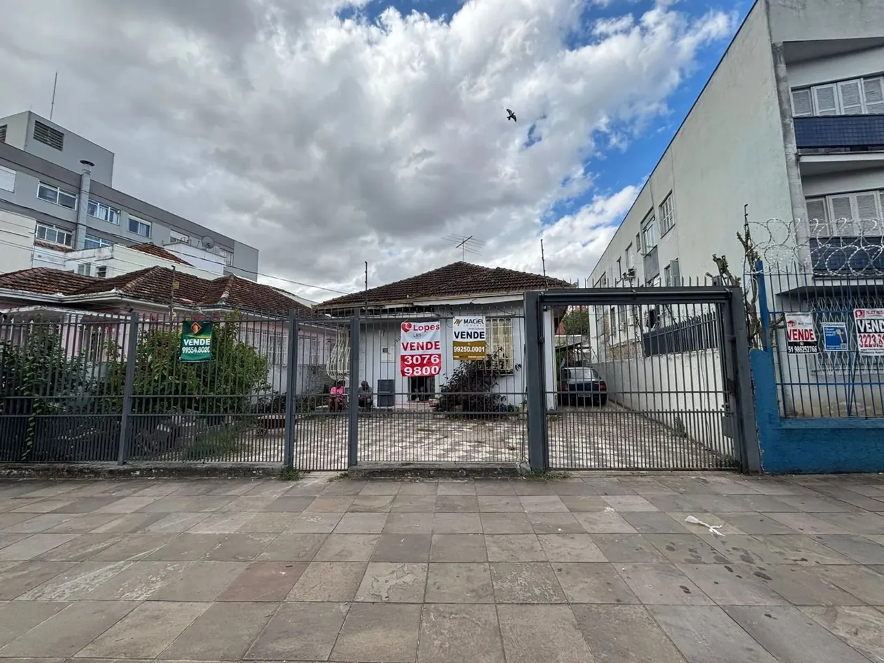 Terreno à venda Menino Deus Porto Alegre/RS