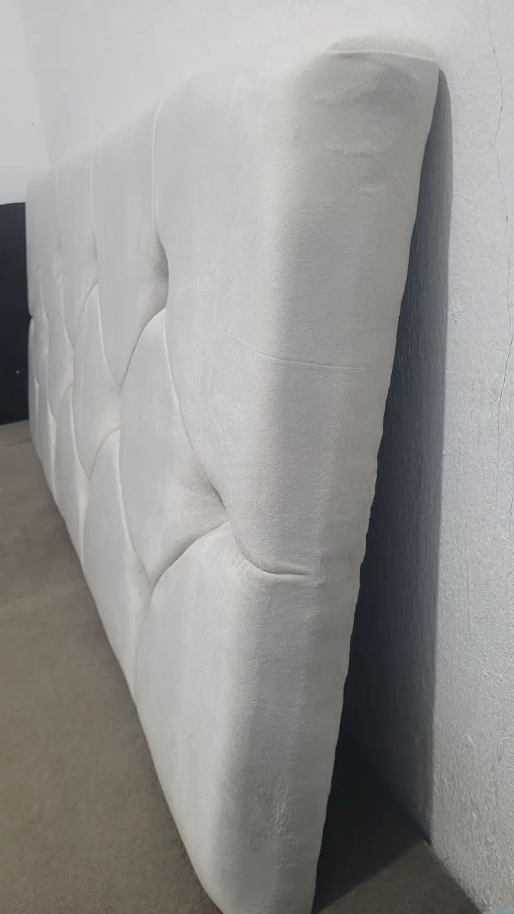 Painel Cabeceira de Cama Bege com Botões - Foto 4