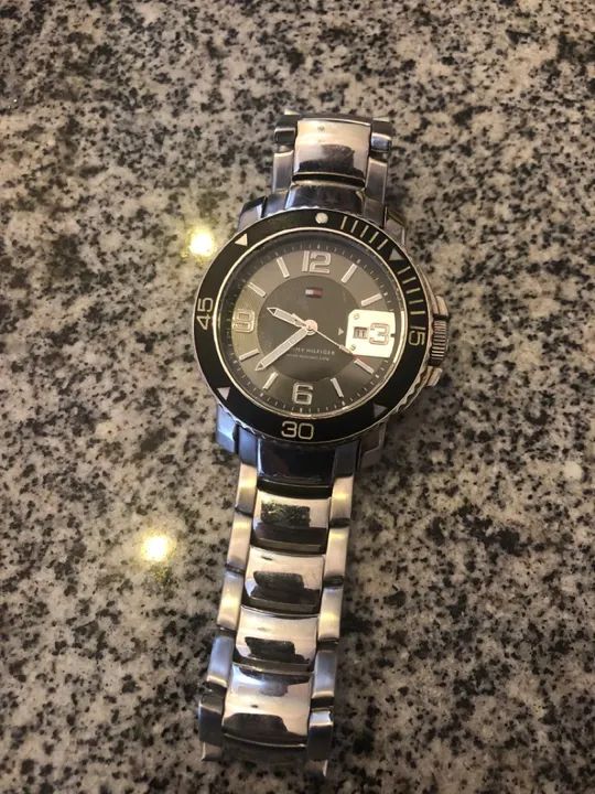 Vendo Relógio Tommy Hilfiger