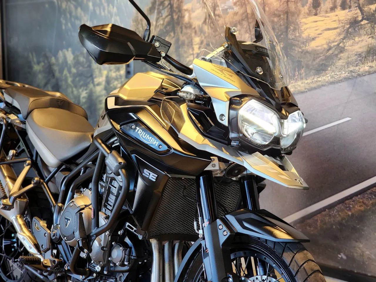 Triumph 1200 Desert Edition 2020 1437154649 OLX