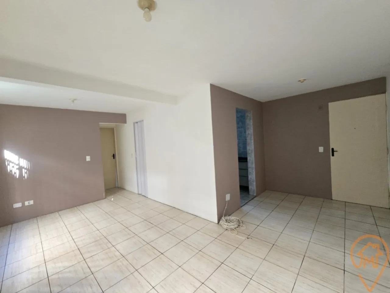 Apartamento com 2 quartos para alugar por R$ 1400.00, 51.00 m2 - ALTO BOQUEIRAO - CURITIBA