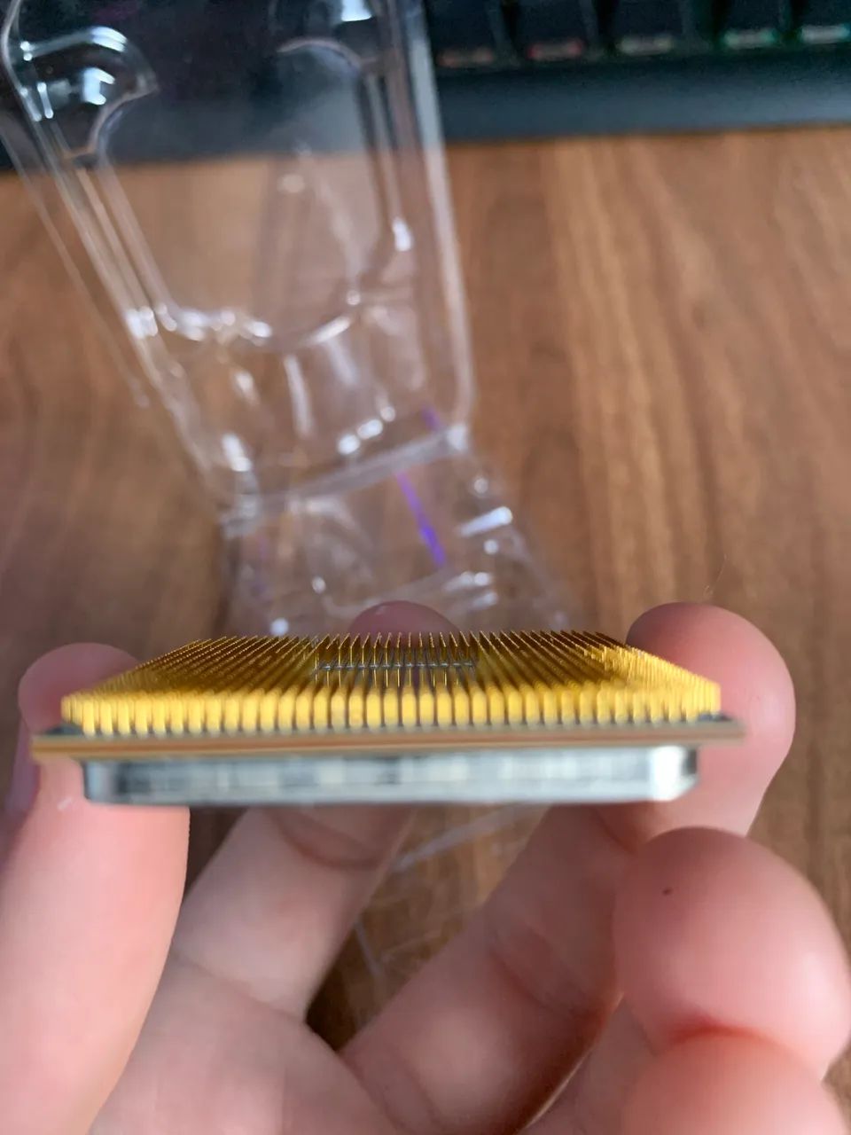 AMD Ryzen 3 3200G Processor, 3.6GHz (4.0GHz Turbo), 4-Core 4-Thread64296583147010123