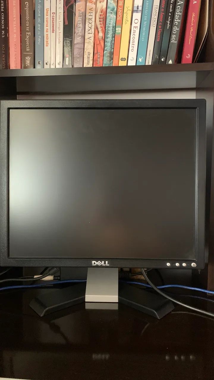 Monitor Dell 17 Polegadas C/ Base Ajustável Preto 100v/240v. Usado. 3 disponíveis . - Foto 6