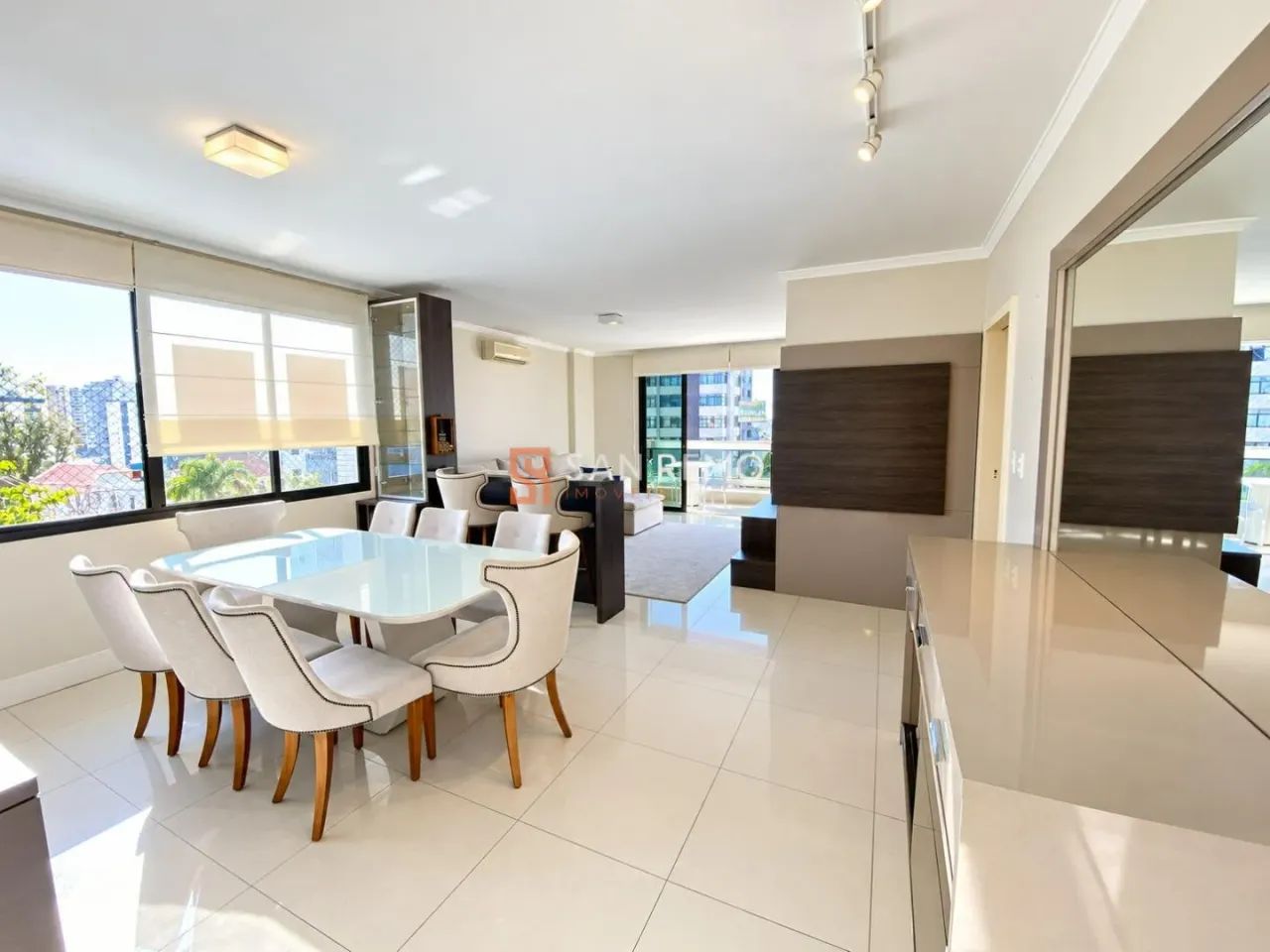 Centro | Apartamento 4 quartos, sendo 1 suite