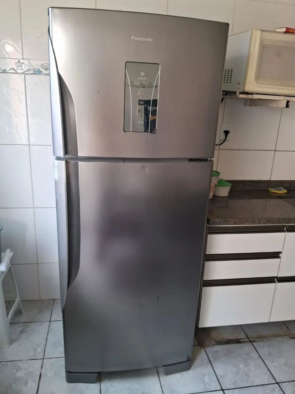 Vendo geladeira 