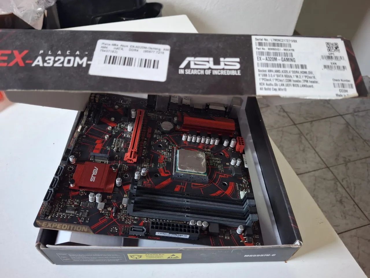 Placa mãe ASUS A320game led