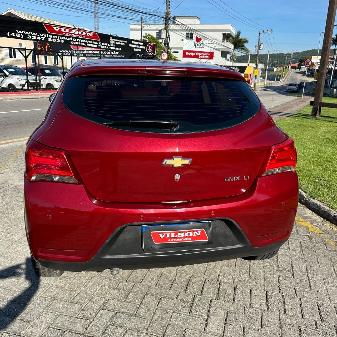 Chevrolet Onix Hatch LT 1.0 8V Flex Mec. 4P 2017 - Foto 4