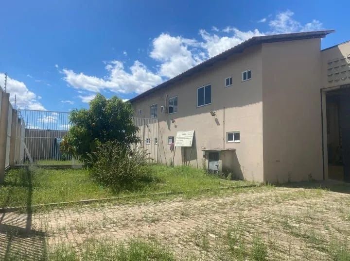 Vendo Fábrica com  Galpão com empresa na Pacatuba ce