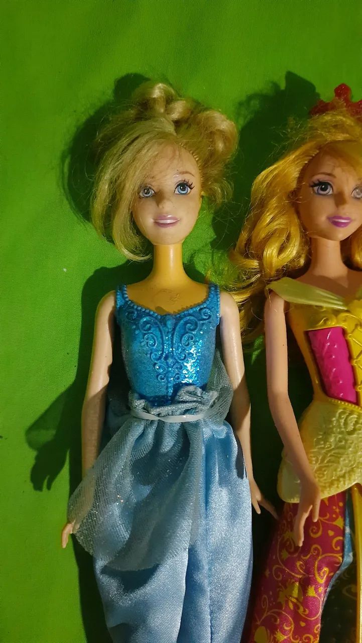3 bonecas princesas Disney Mattel usadas  - Foto 2