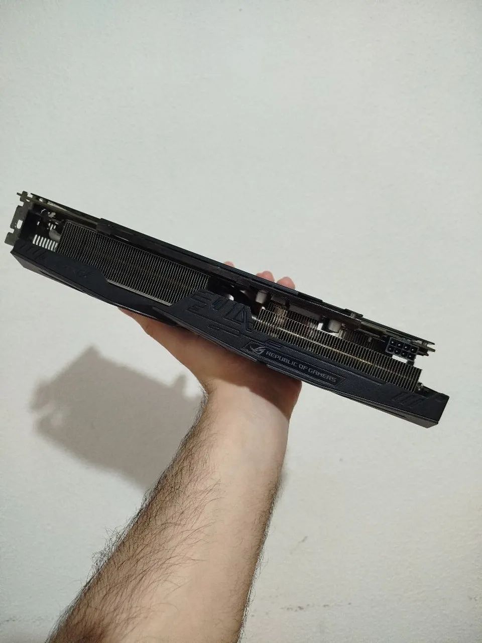RX 580 8GB ASUS ROG (2304sp) - Foto 3