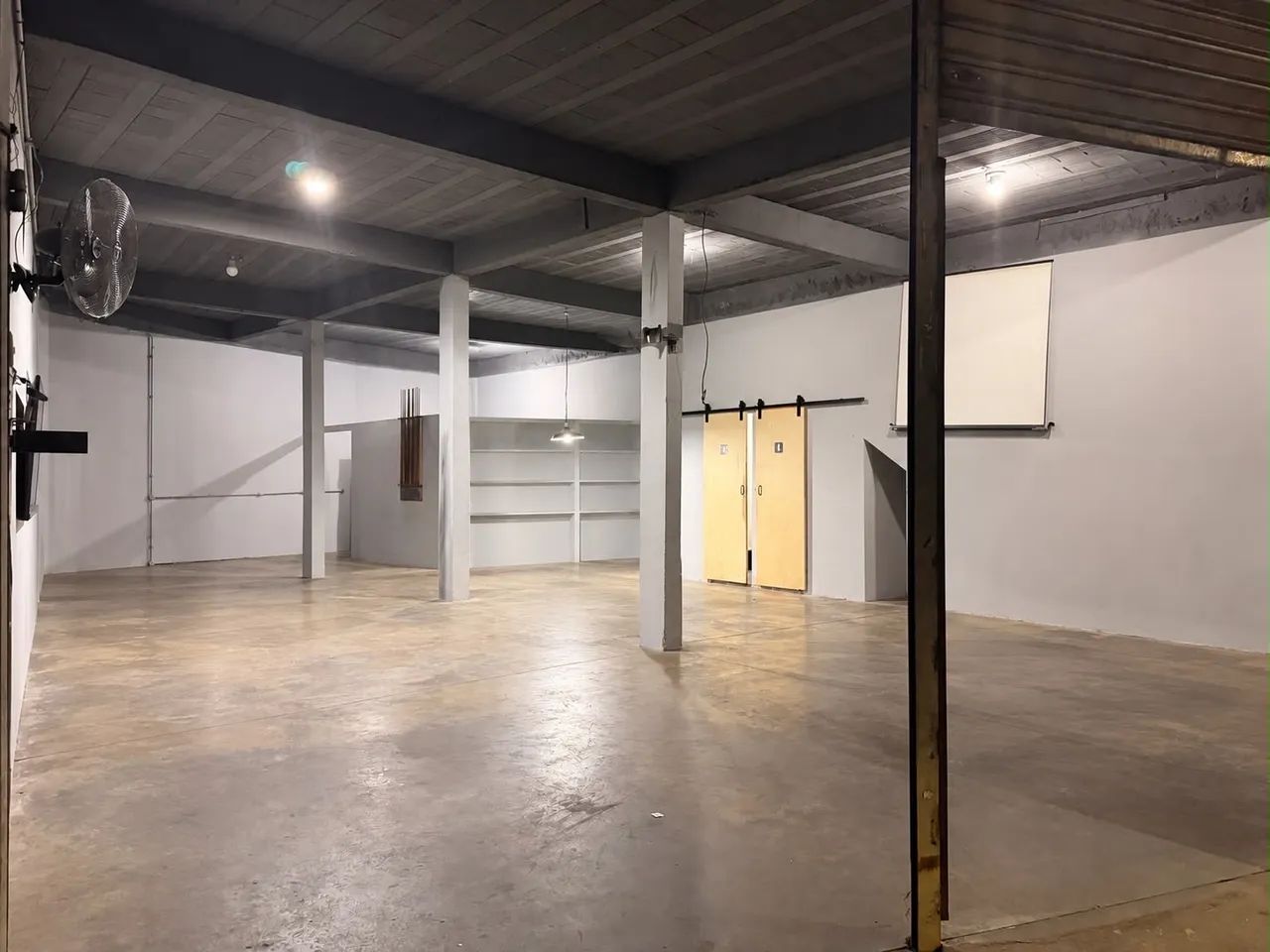 OPORTUNIDADE DE PONTO COMERCIAL EM JANDIRA