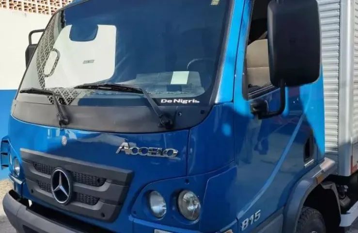 accelo 815 4x2 2014 - Foto 3