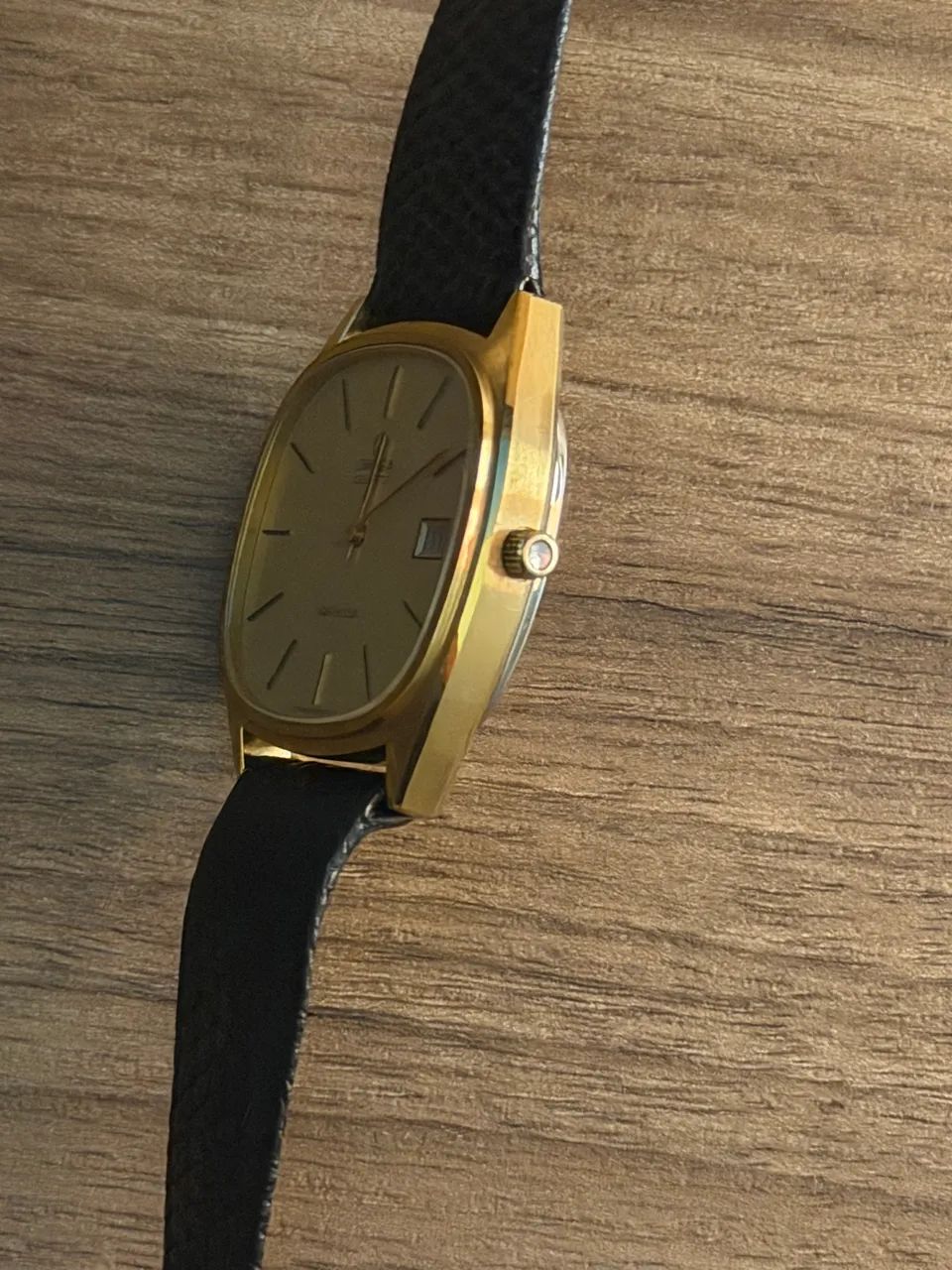 Relógio omega quartz  - Foto 4