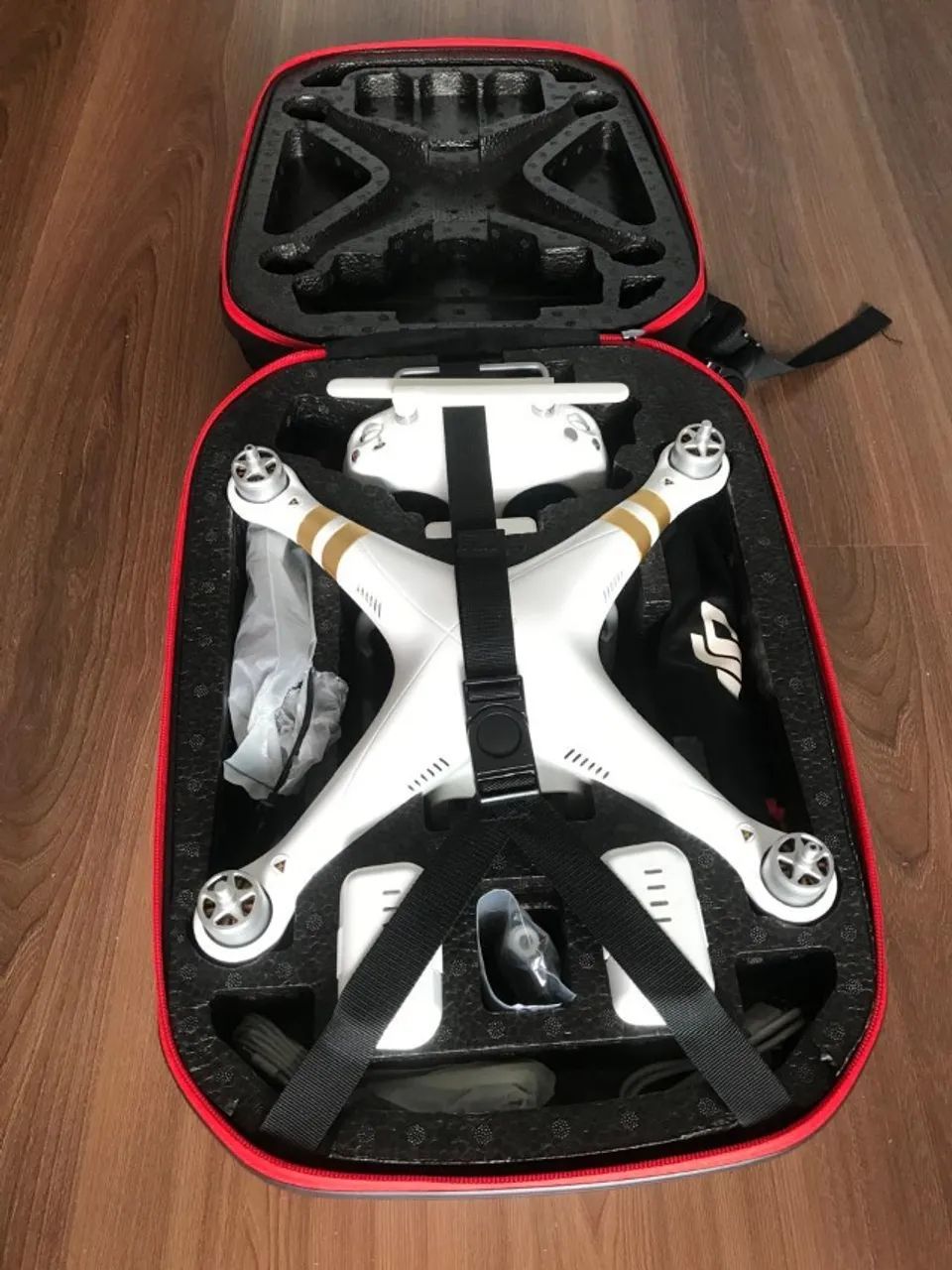 Drone DJI Phanton 3 Profissional - Foto 2