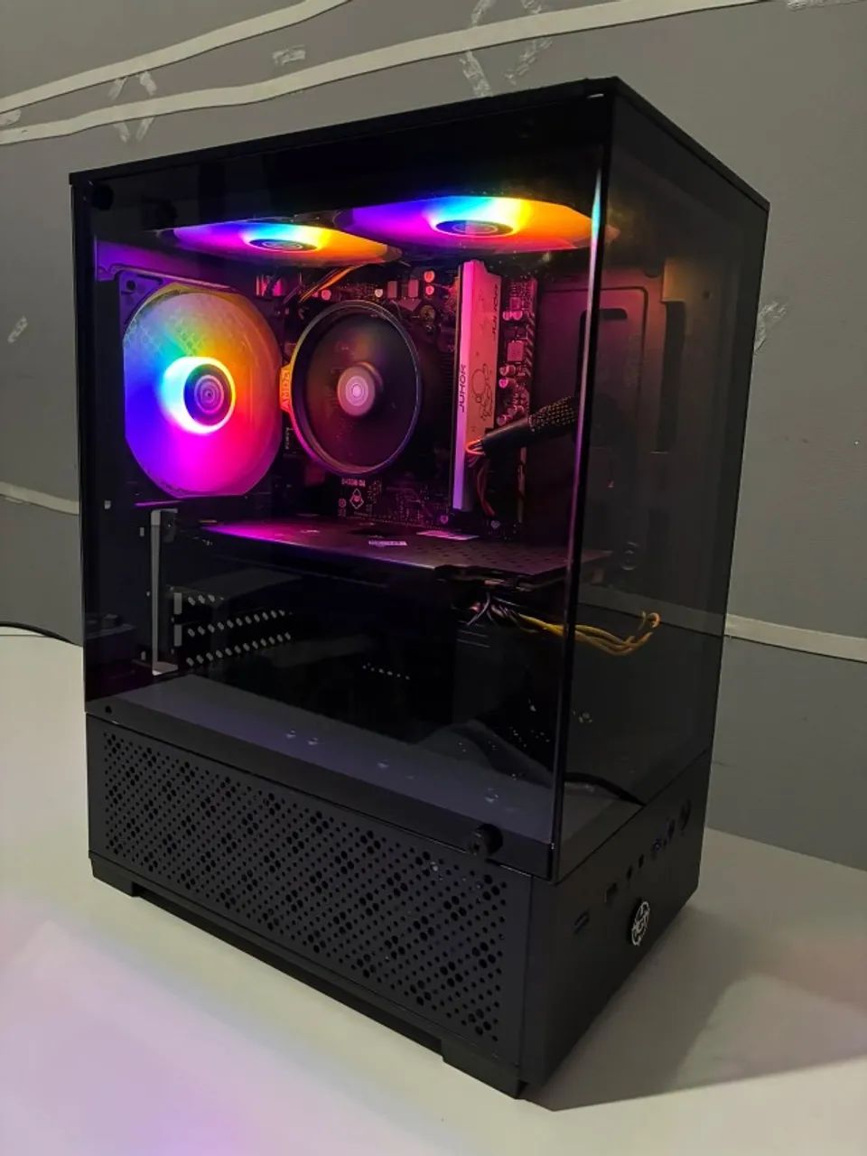 Pc Gamer Ryzen 5 16gb Rx 570 - Foto 2