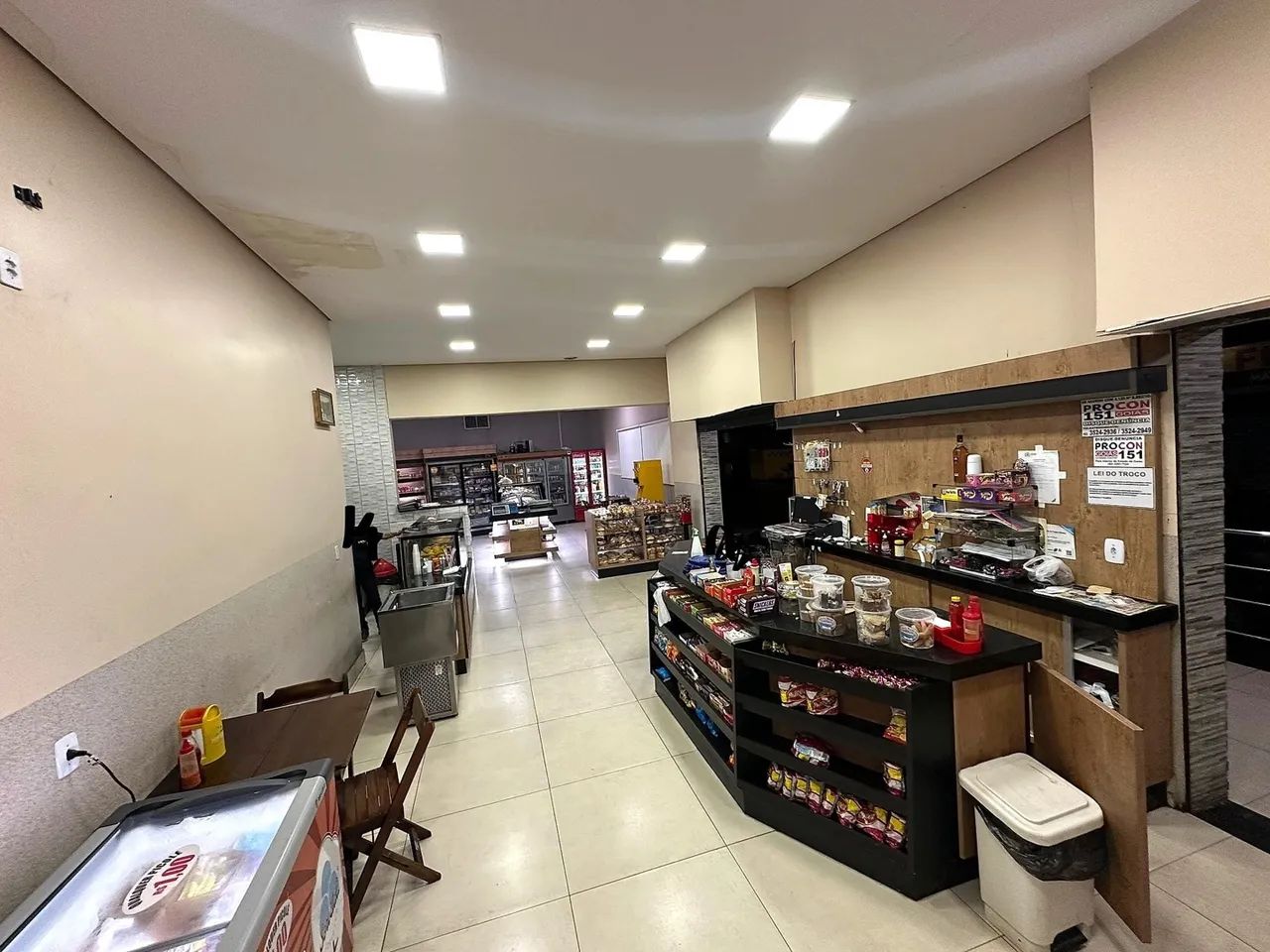 Vendo Ponto de Panificadora Completa e Montada - Foto 4