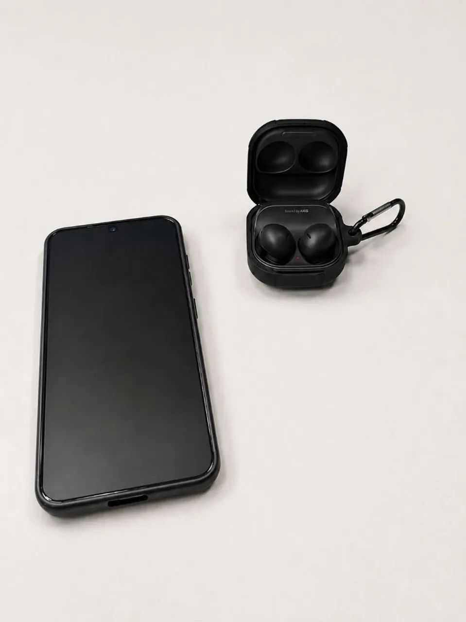Samsung Galaxy S24 256GB + Galaxy Buds2 Pro - Kit Completo!
