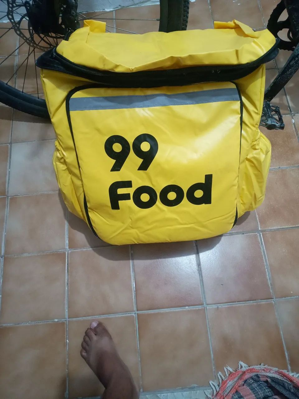 Bolsa beg da 99 nunca usada valor 150