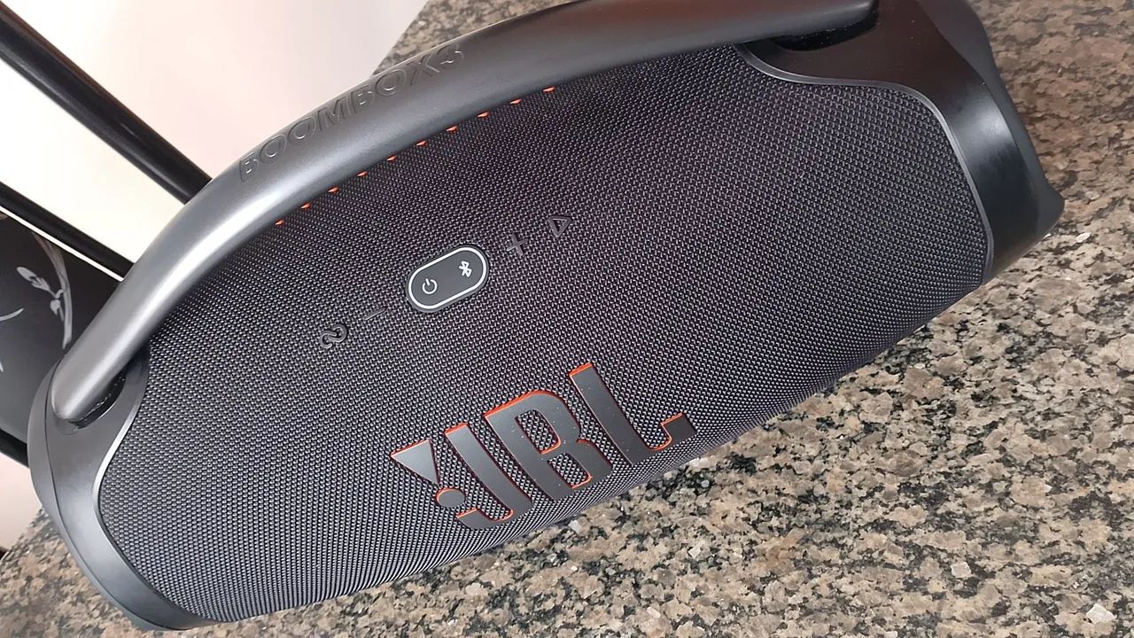 Vendo caixa boombox 3 JBL - Foto 3