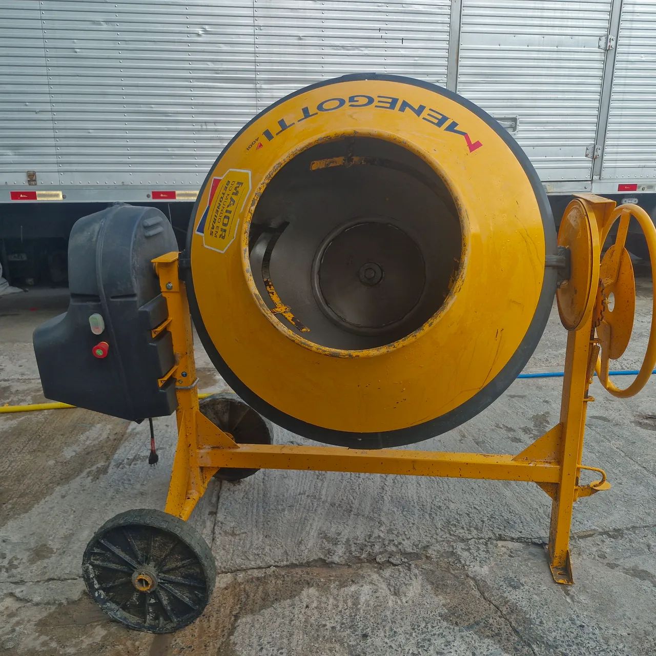 Betoneira 400l 
