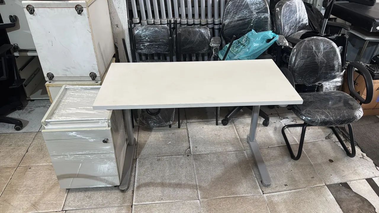 Mesa de escritório super nova
