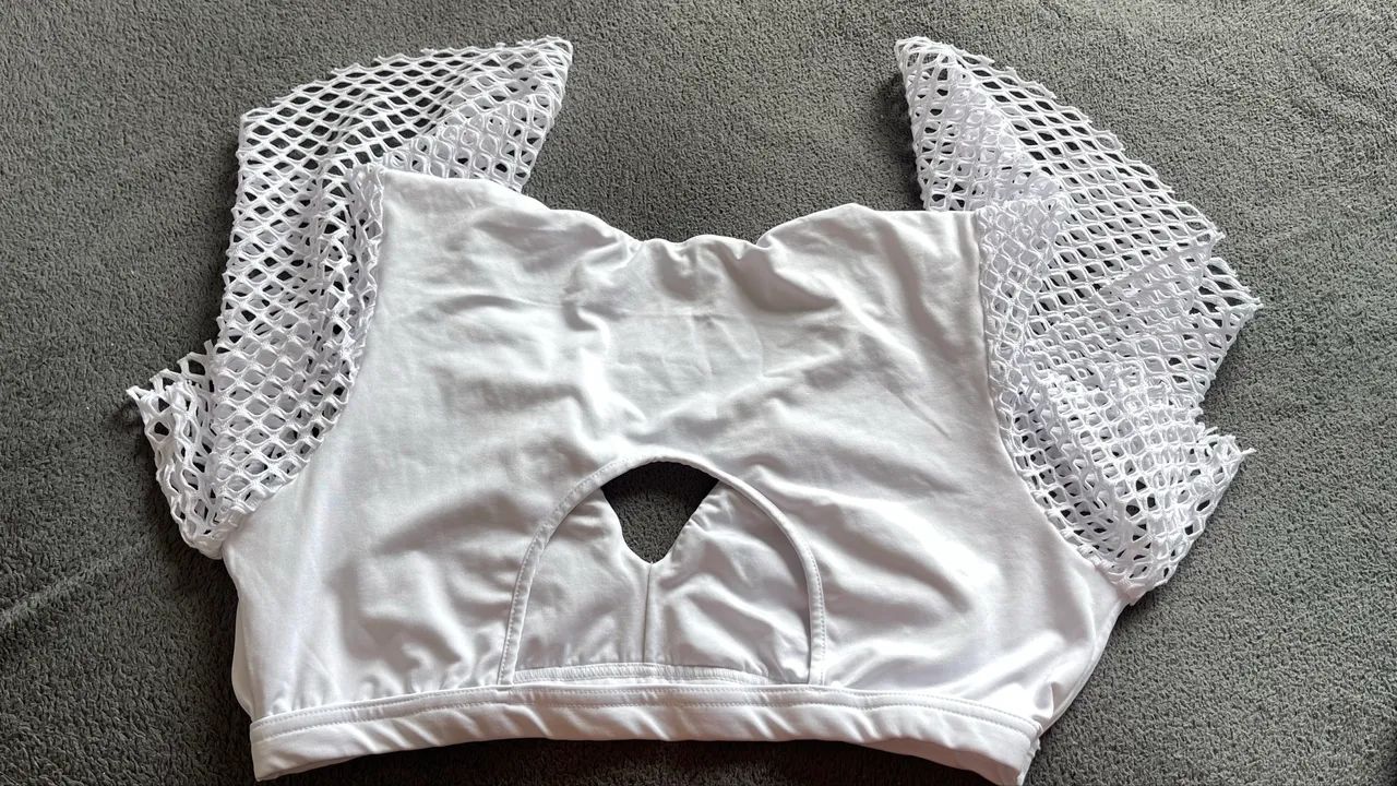 Top biquíni branco com mangas  - Foto 2