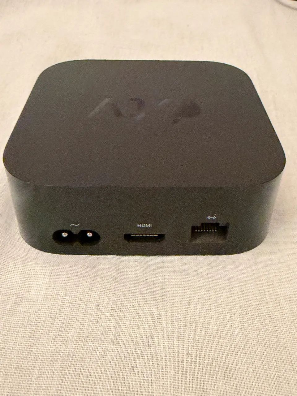 Apple TV 4k 1a Geração 2017 4k 32gb Preto - Modelo A1842
