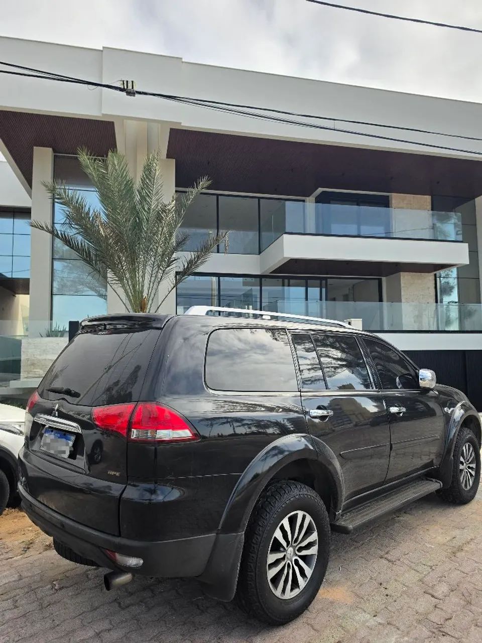 Mitsubishi Pajero Pajero HPE Full 3.2 4x4 T.I.Dies. 5p Aut 2017