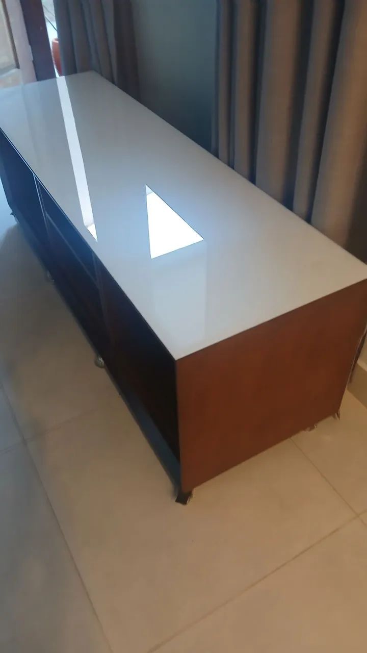 Rack De Laca Design, Madeira