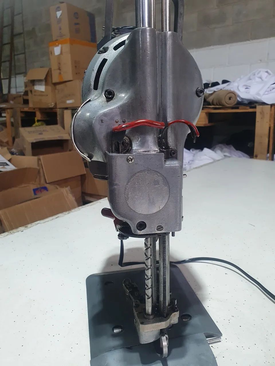 Máquina de Cortar Tecido Profissional  - Foto 4