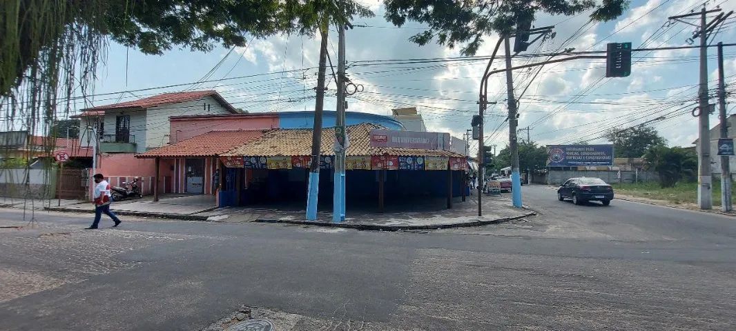 Conjunto de Cinco lojas na Alberto Torres, Parque Leopoldina