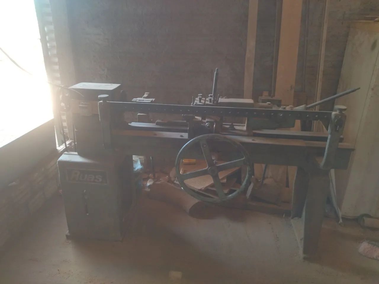 Torno copiador. - Foto 3