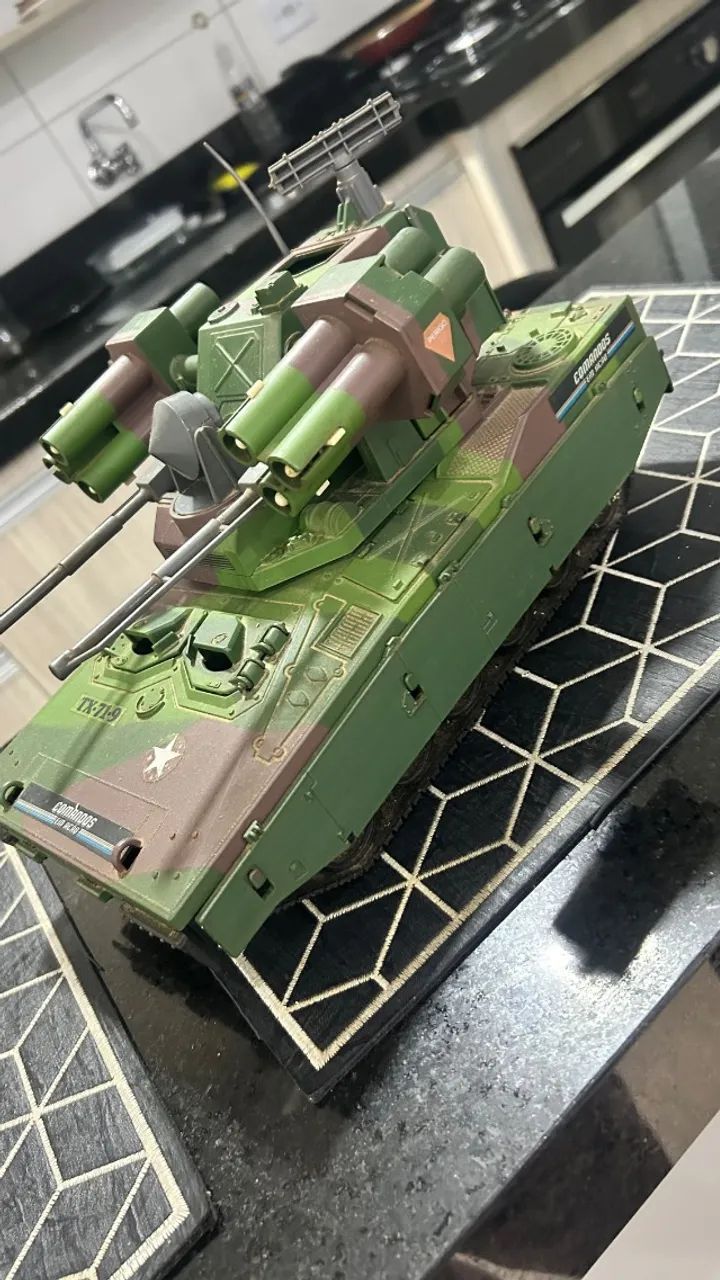 Brinquedo antigo - tanque de guerra - Foto 2