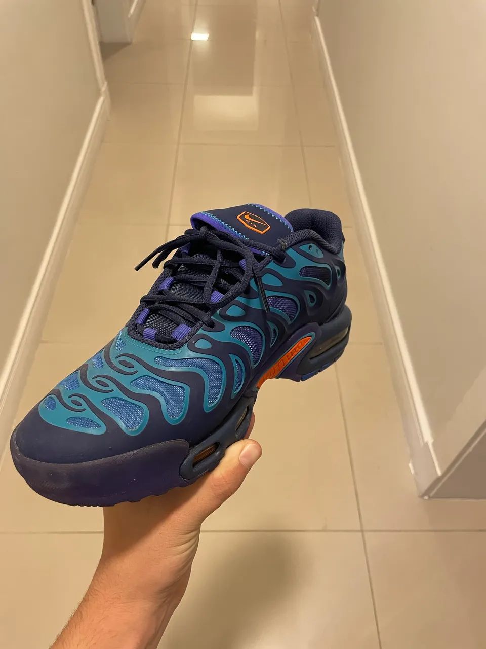 NIKE TN AZUL (39/40) 