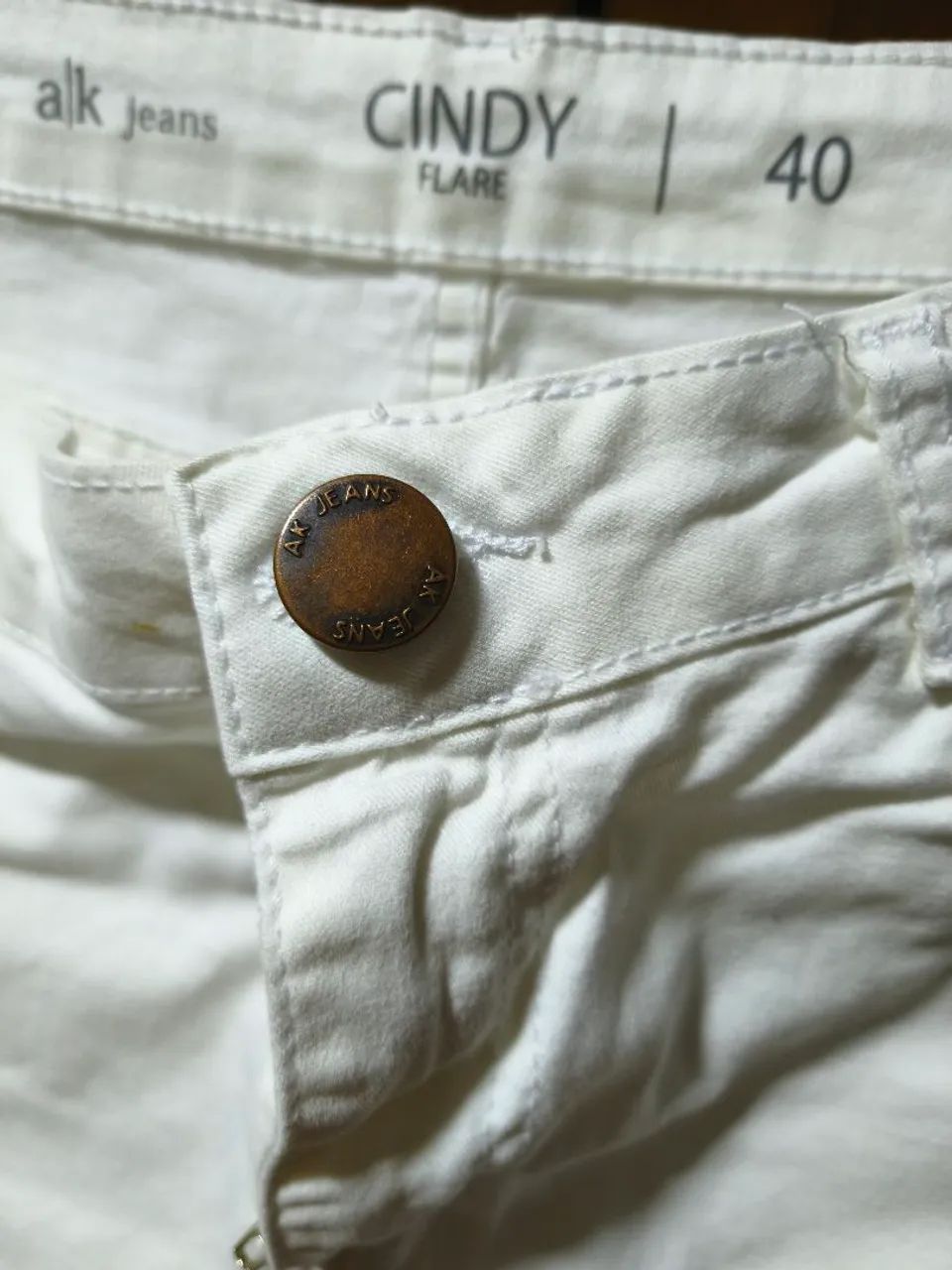 Calça jeans branca  - Foto 3