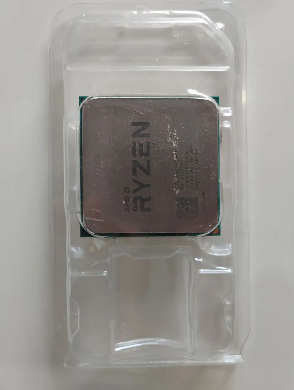 Processador AMD Ryzen 3 3200G AM4 - Foto 3