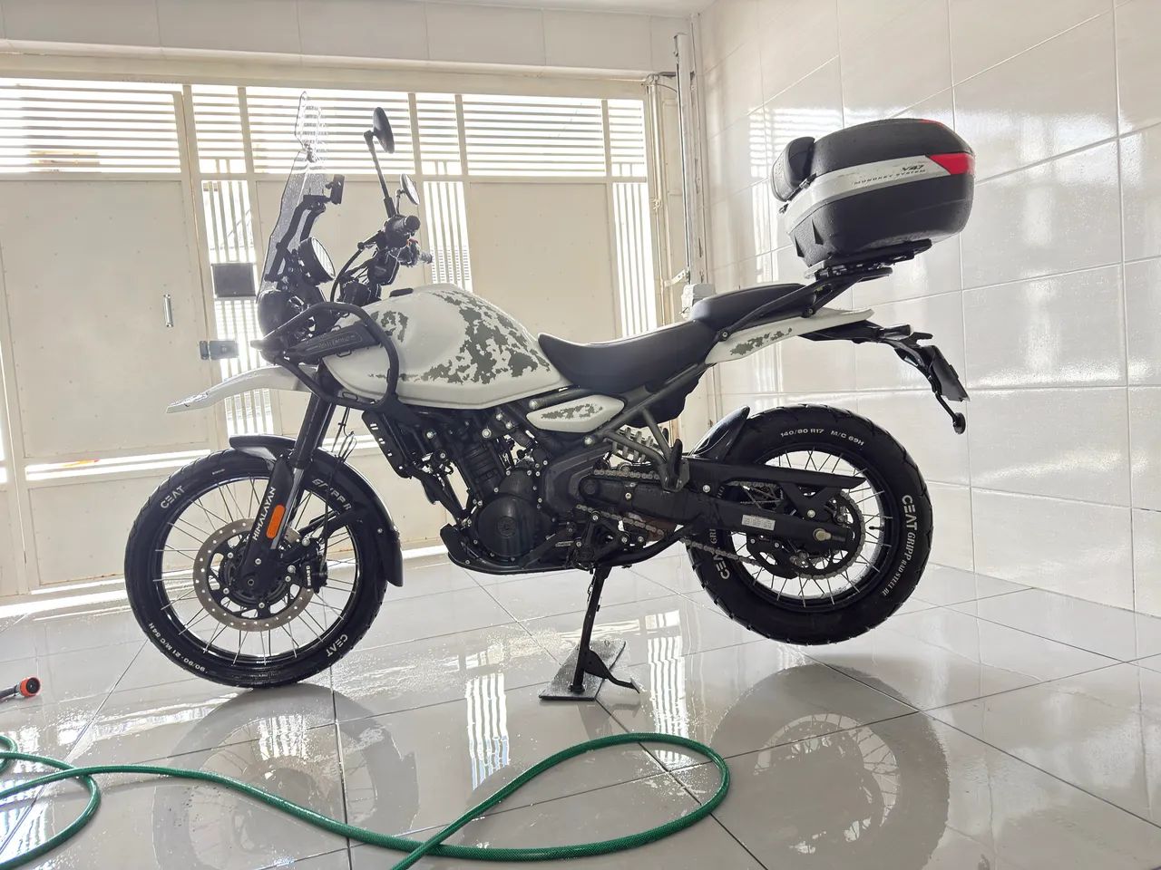 Himalayan 450 Kamel White (sem camera) - Foto 2