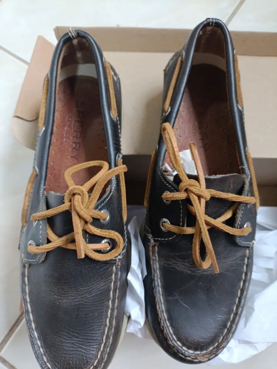 MOCASSIM DE COURO LEGÍTIMO MARCA SPERRY - N 38 ORIGINAL USADO NOVO. - Foto 3