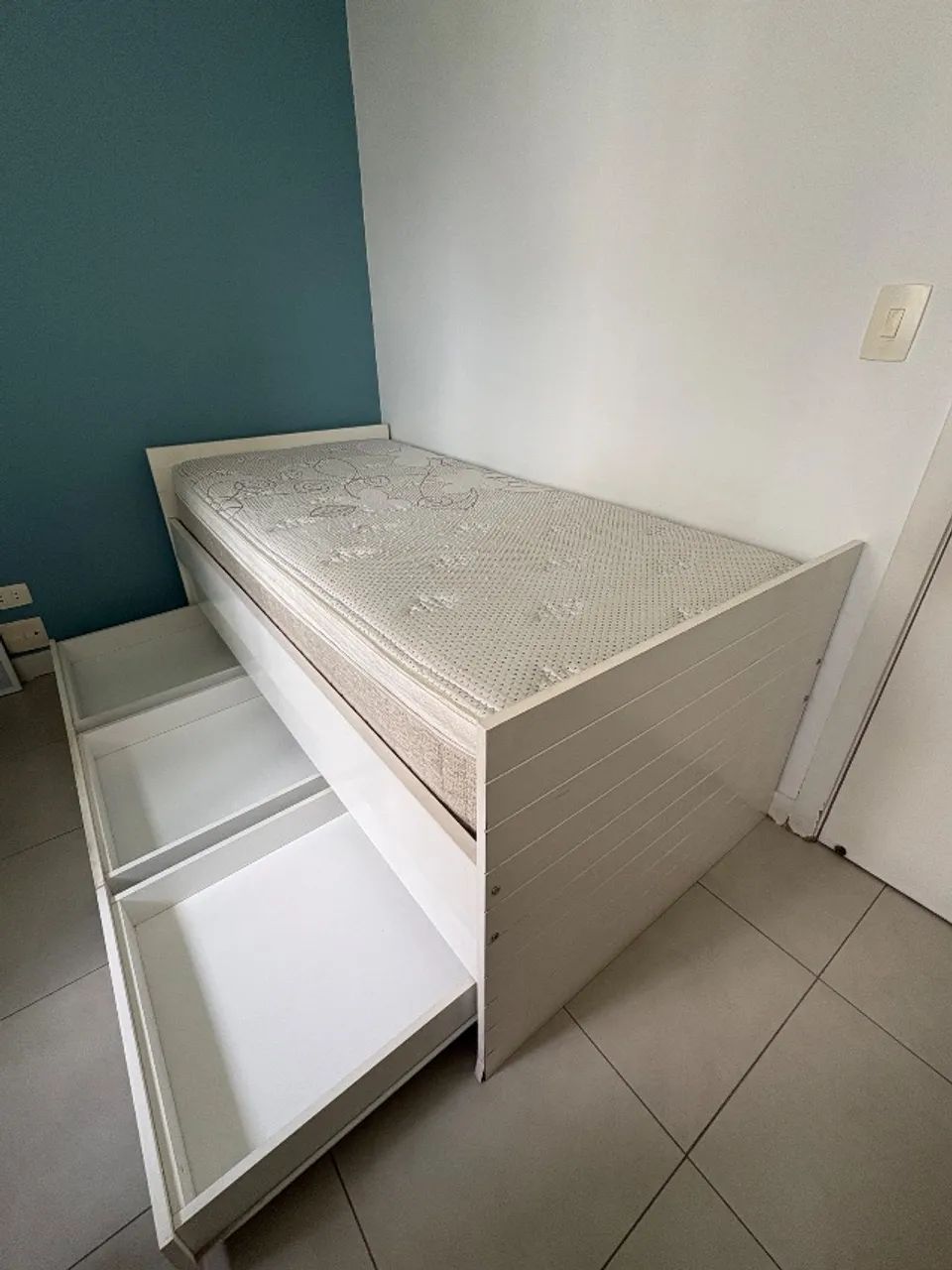Bicama de solteiro com gavetas e colchões - Foto 5
