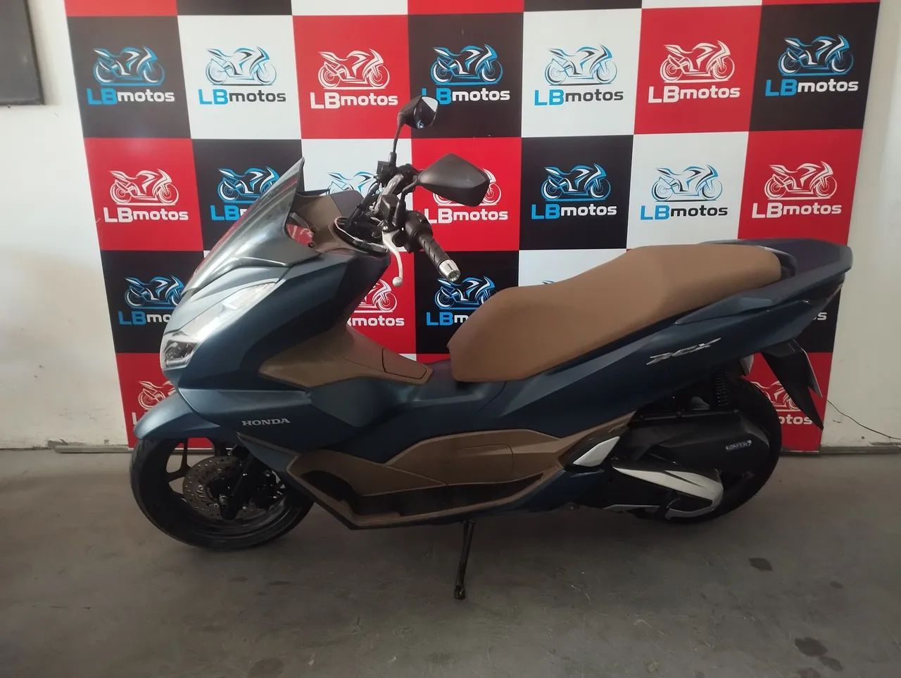 PCX DLX 160 - Foto 4