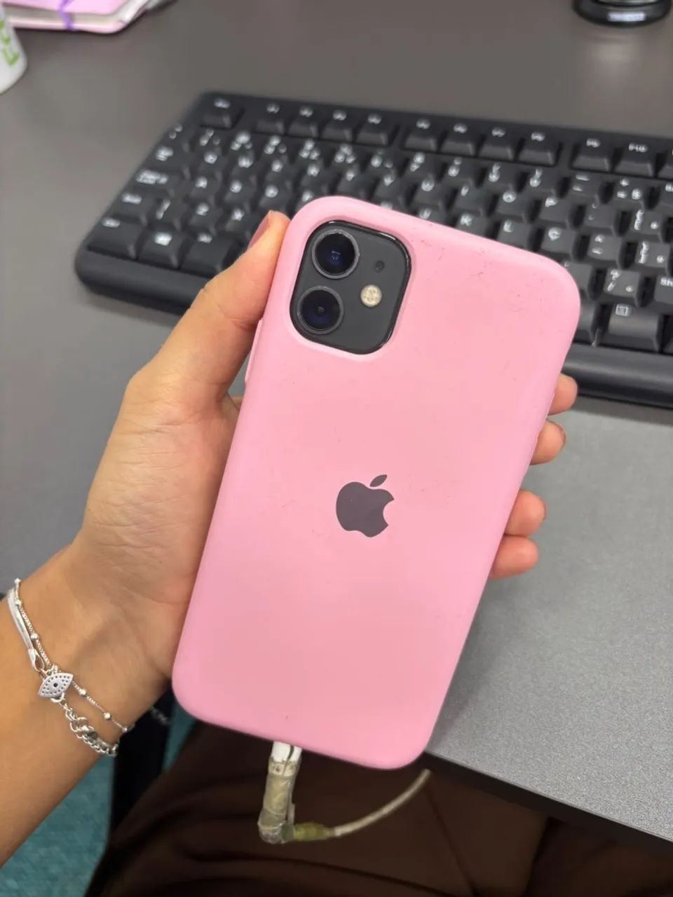Vendo iPhone 11 por 800 reais  - Foto 3