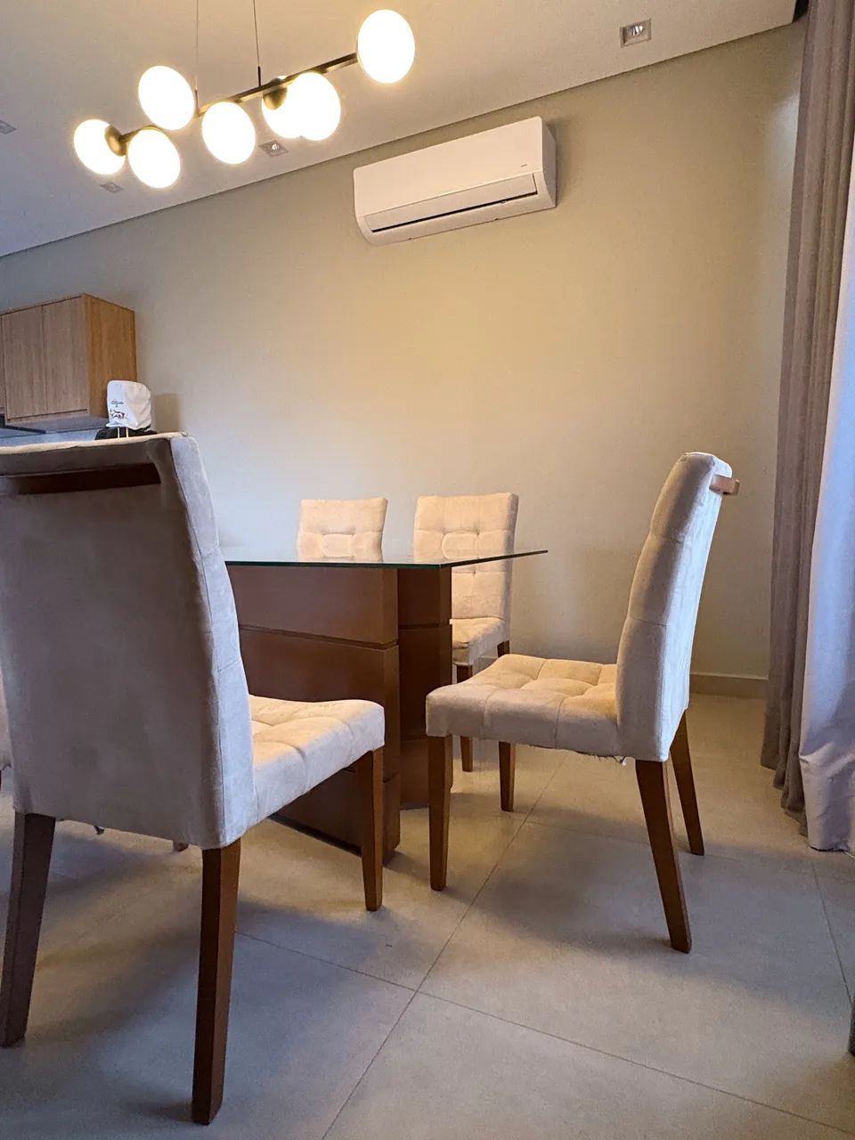 Vendo Mesa + 6 cadeiras - Foto 4